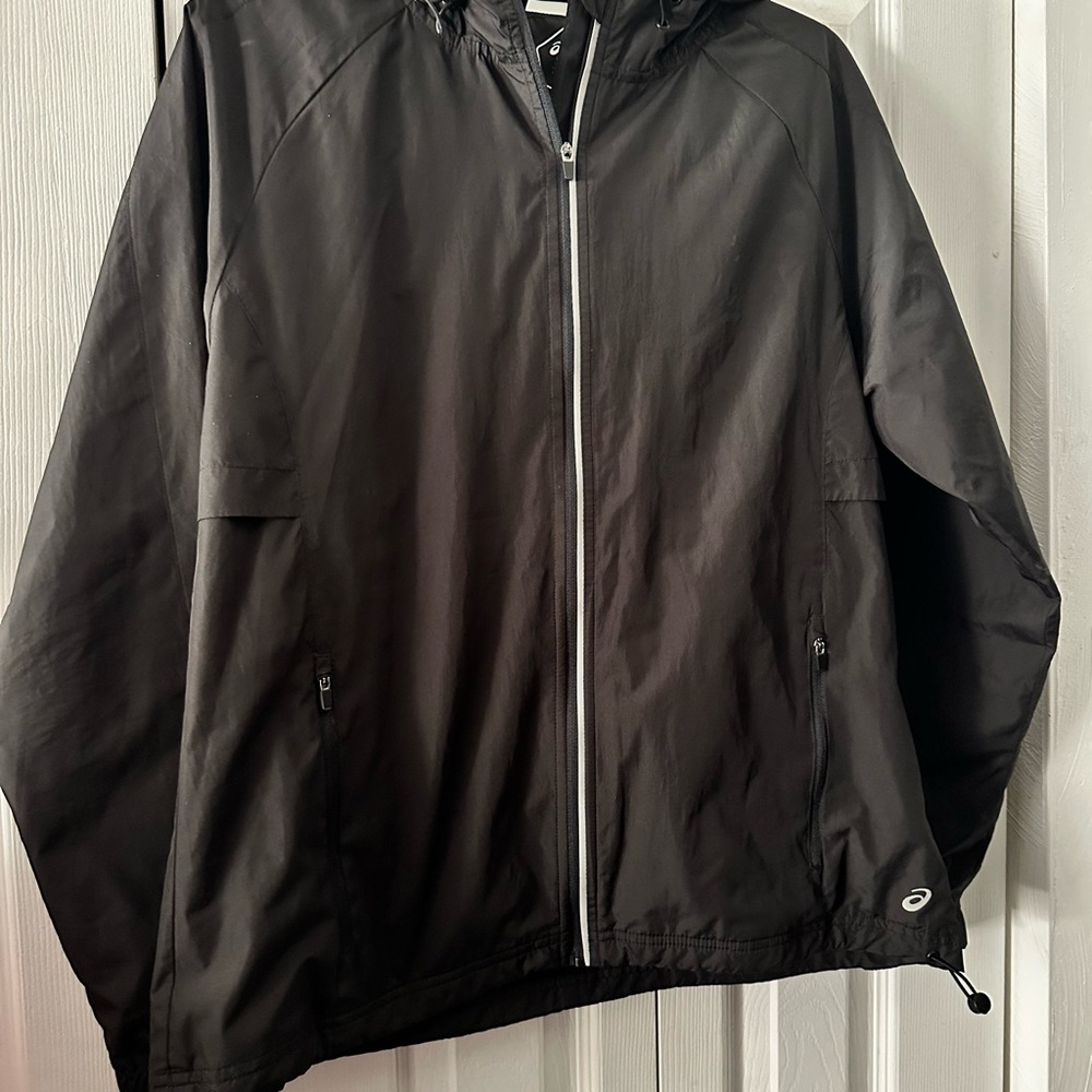 Asics Jacket with hoodie size M